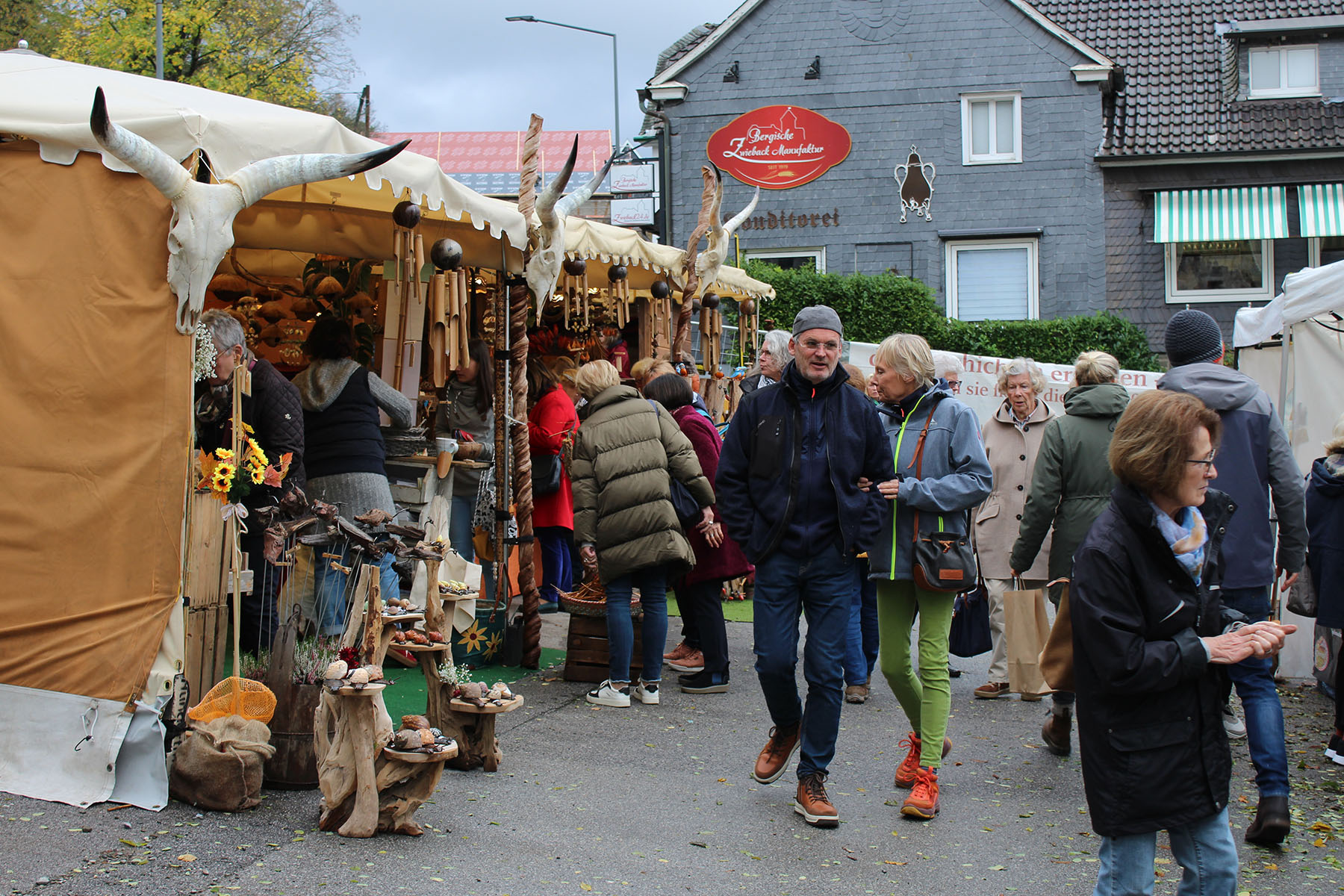 Basar Der Kunsthandwerker